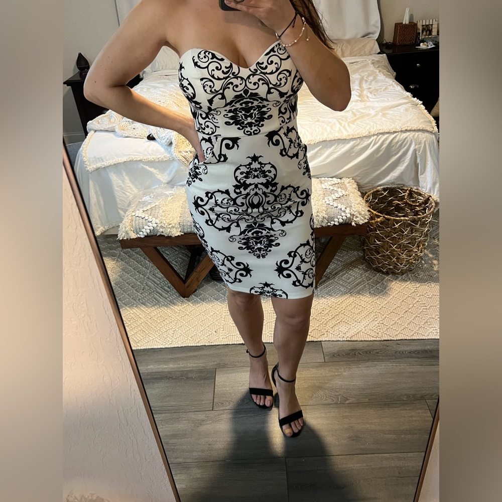Black and white strapless dress